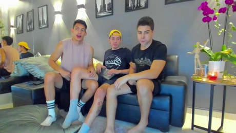 fratguysonline  20-03-2022